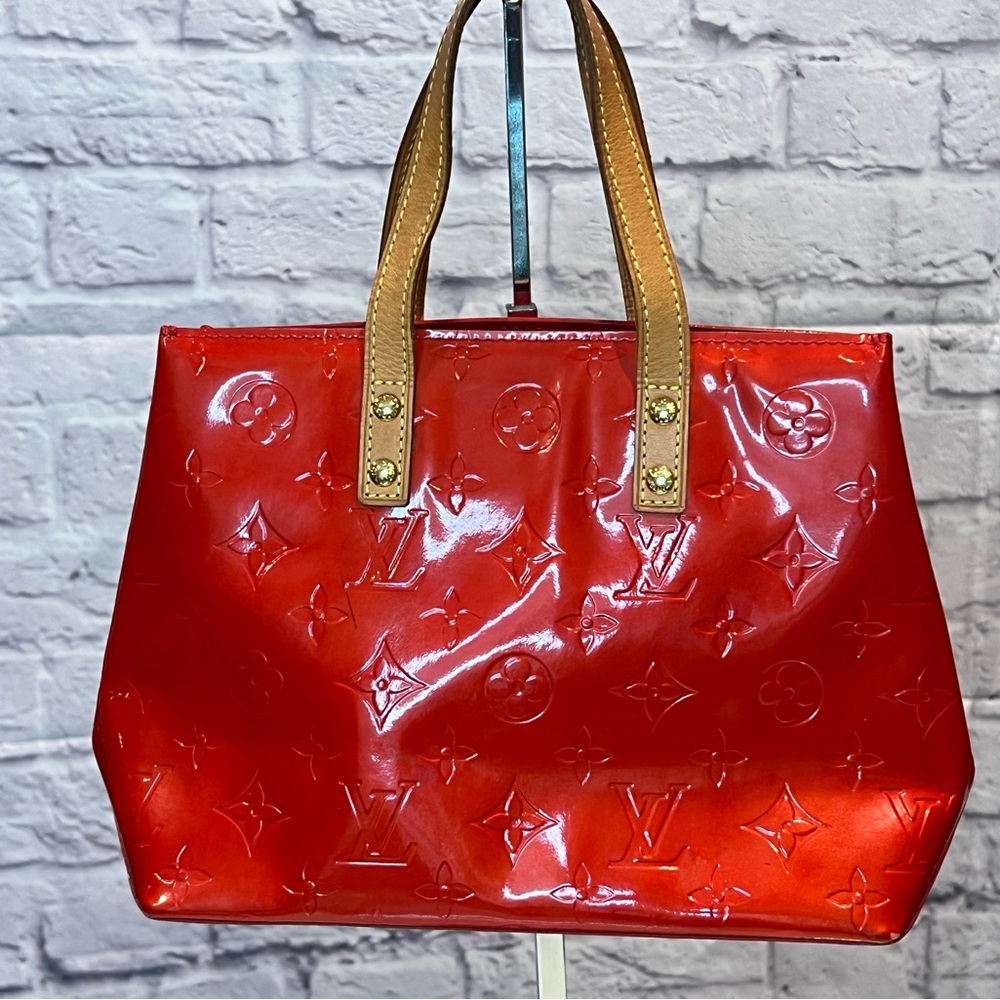 Louis Vuitton Red Patent Leather Shoulder Bag